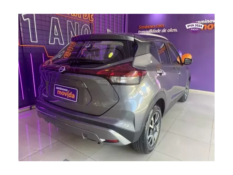 Nissan Kicks Cinza 8