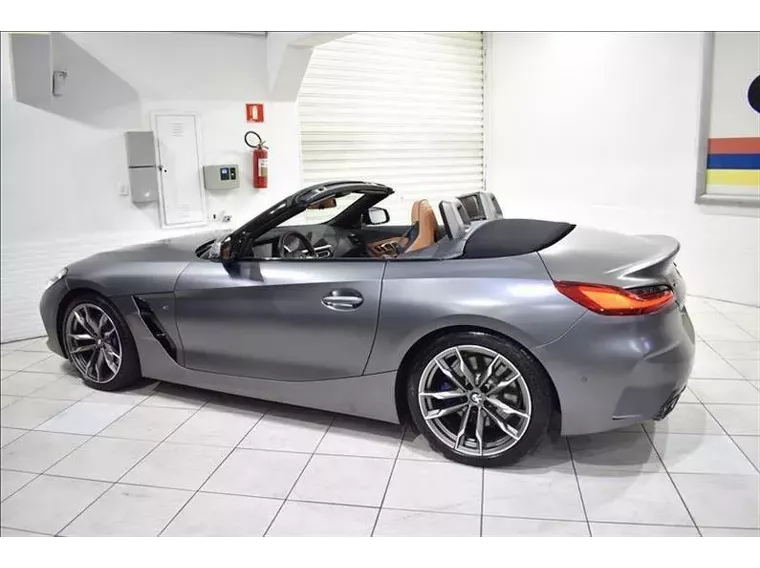 BMW Z4 Cinza 14