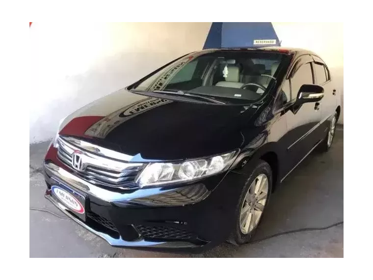 Honda Civic Preto 3