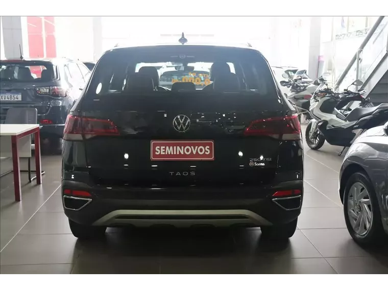 Volkswagen Taos Preto 2