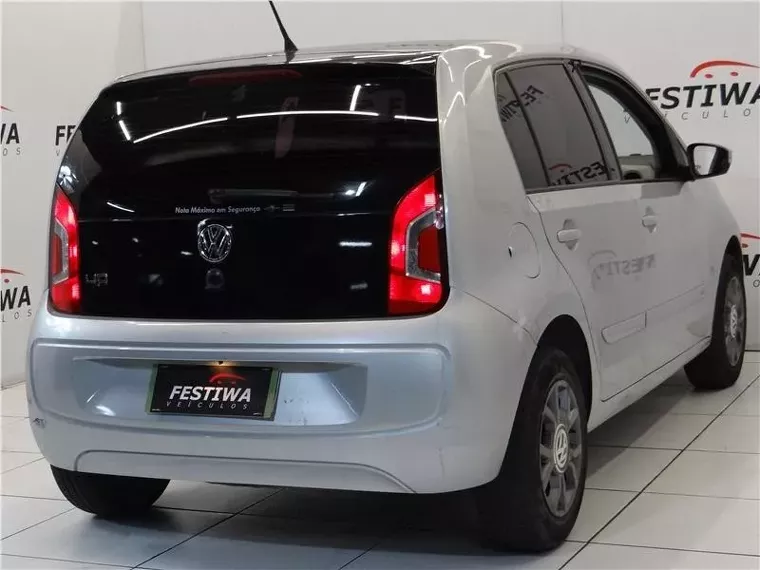 Volkswagen UP Prata 3