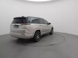 Jeep Commander