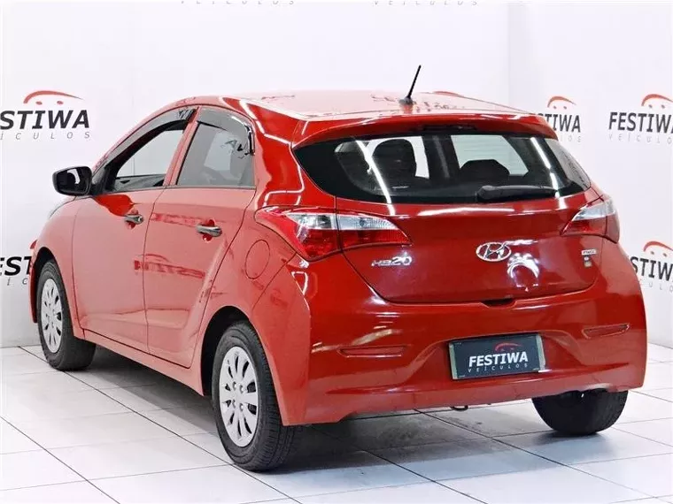 Hyundai HB20 Vermelho 6