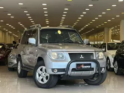 Mitsubishi Pajero TR4