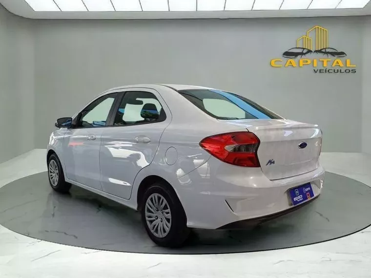 Ford KA Branco 10