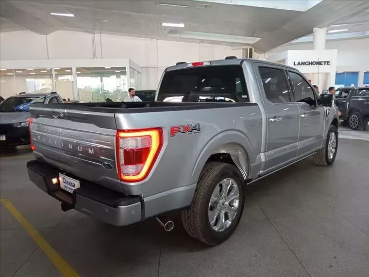 Ford F-150 Prata 2