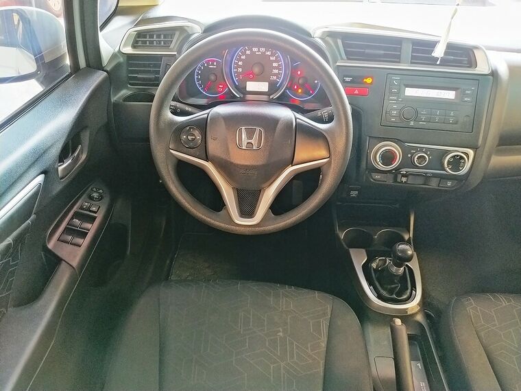 Honda FIT Branco 5