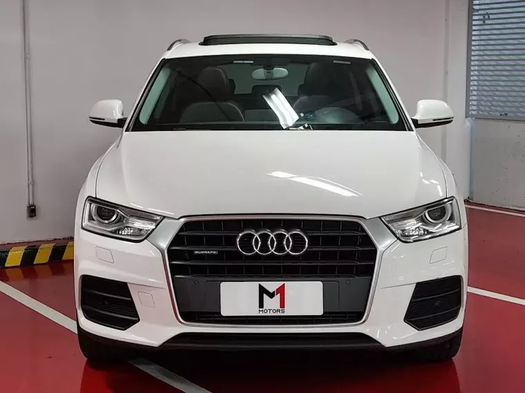 Audi Q3 Branco 12