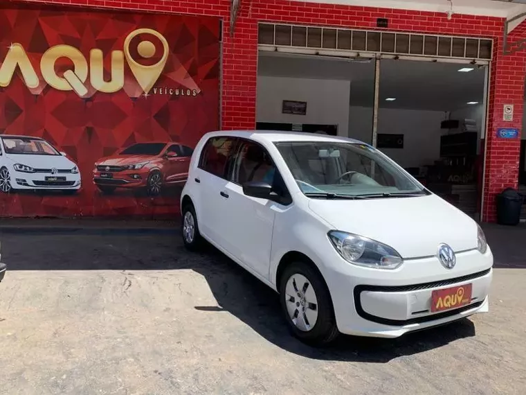 Volkswagen UP Branco 15