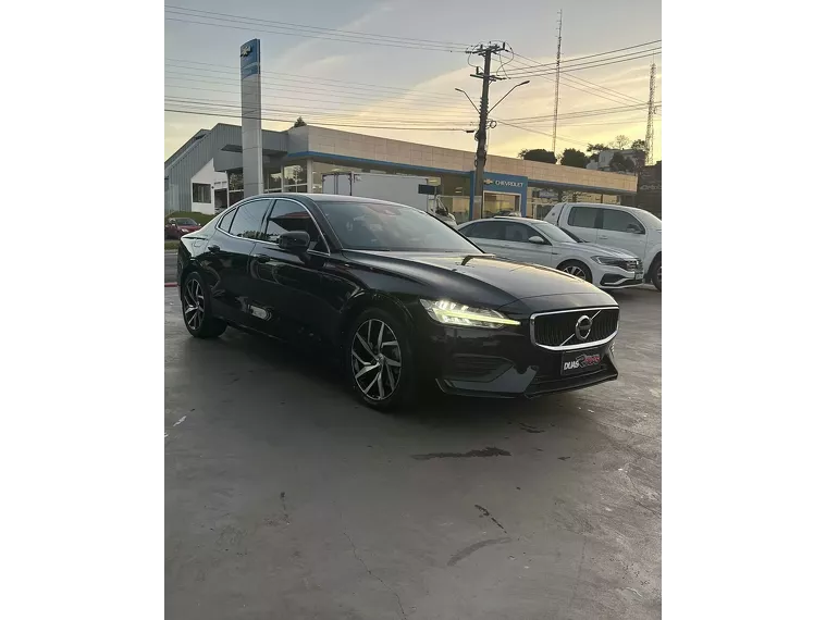 Volvo S60 Preto 1