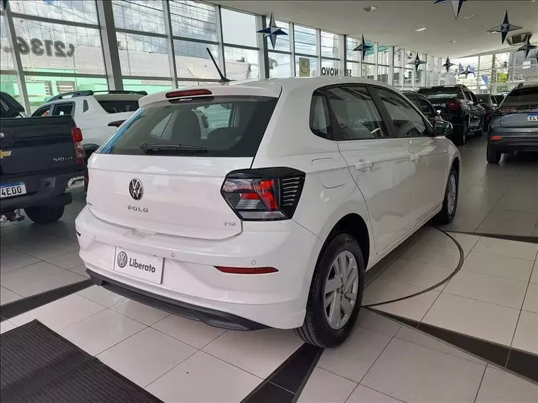 Volkswagen Polo Hatch Branco 11