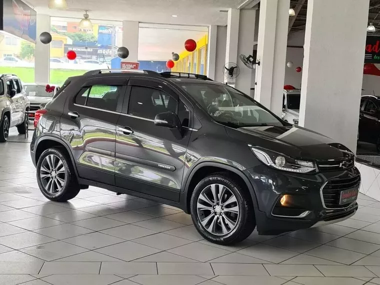 Chevrolet Tracker Cinza 14