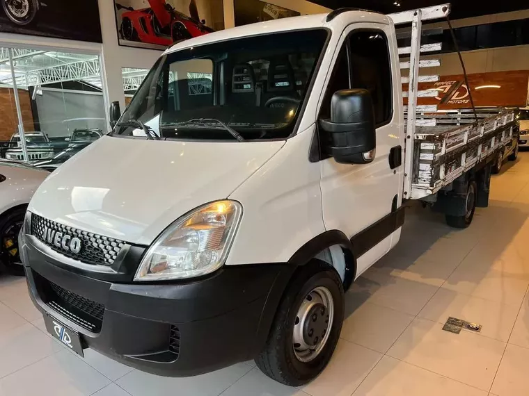 Iveco Daily Branco 3