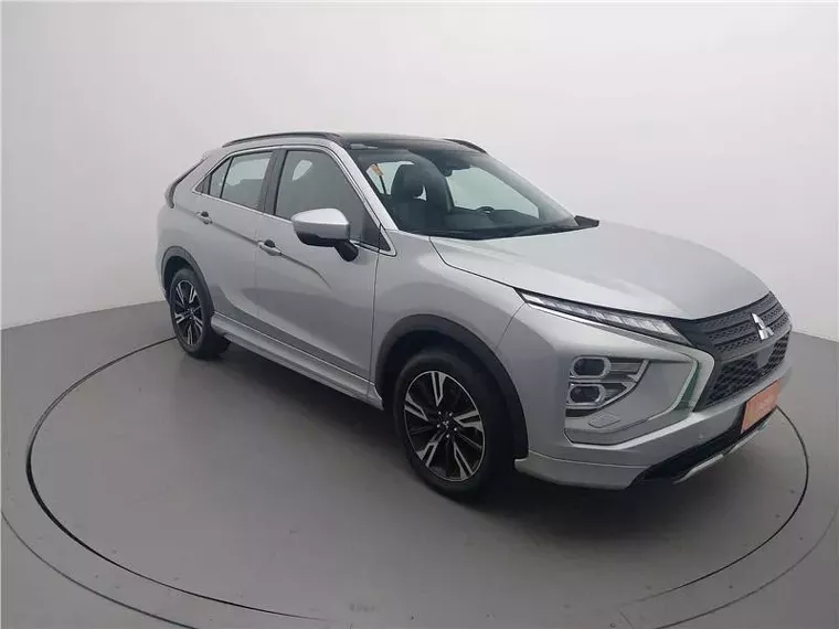 Mitsubishi Eclipse Cross Prata 17