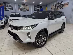 Toyota Hilux SW4