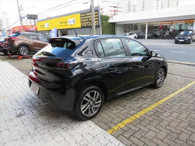 Peugeot 208 Preto 8