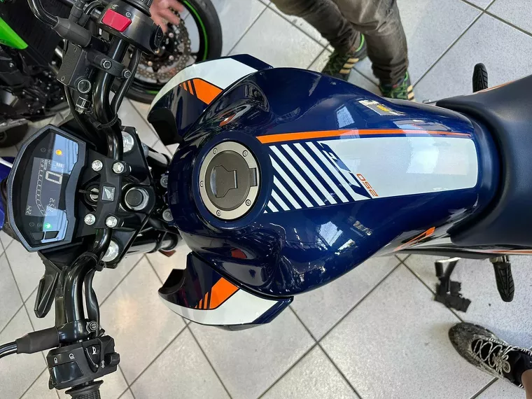 Honda CB Twister Azul 7