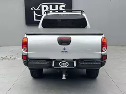 Mitsubishi L200 Triton