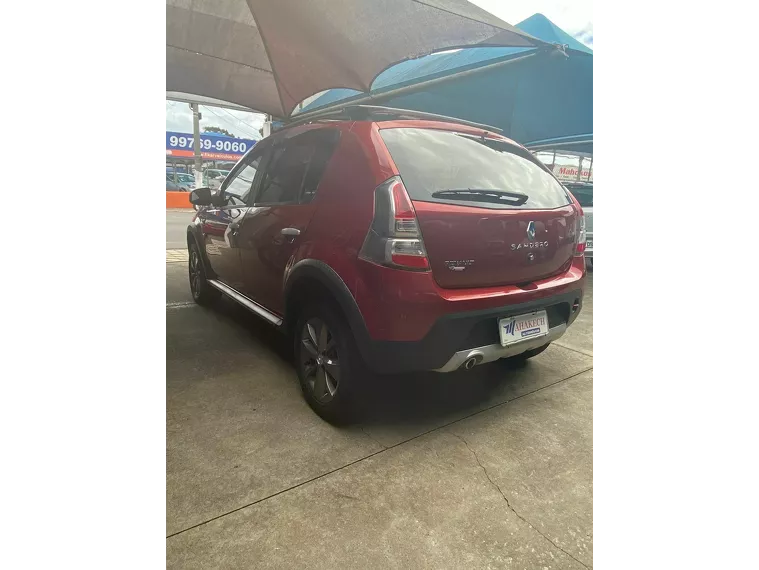 Renault Sandero Vermelho 4