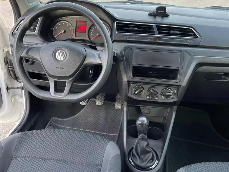 Volkswagen Gol Branco 3