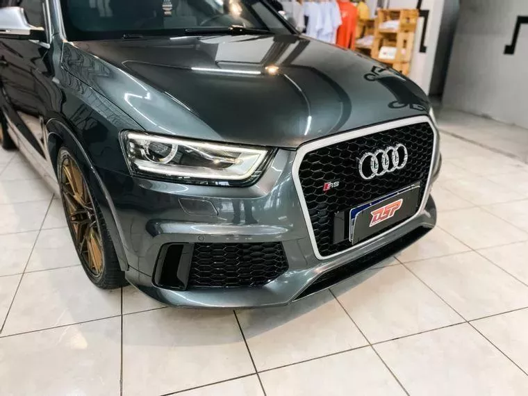 Audi RS Q3 Cinza 3