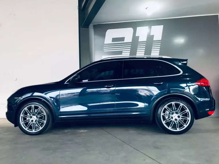 Porsche Cayenne Azul 5