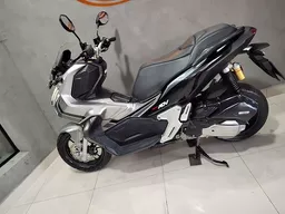 Honda ADV