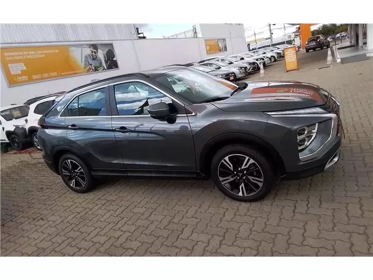 Mitsubishi Eclipse Cross Cinza 20