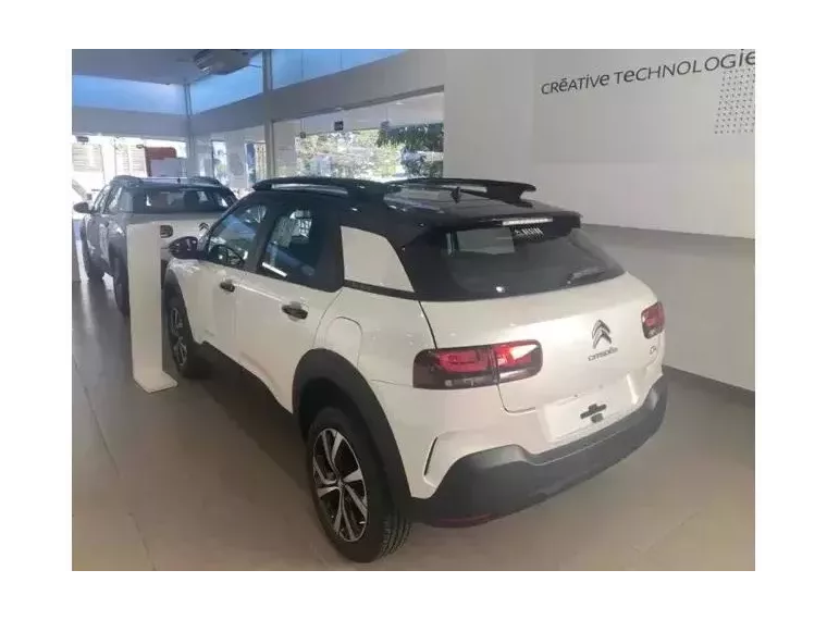 Citroën C4 Cactus Indefinida 4