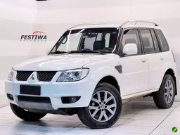 Mitsubishi Pajero TR4