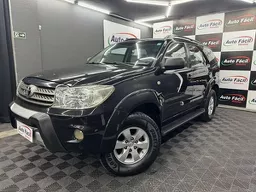 Toyota Hilux SW4