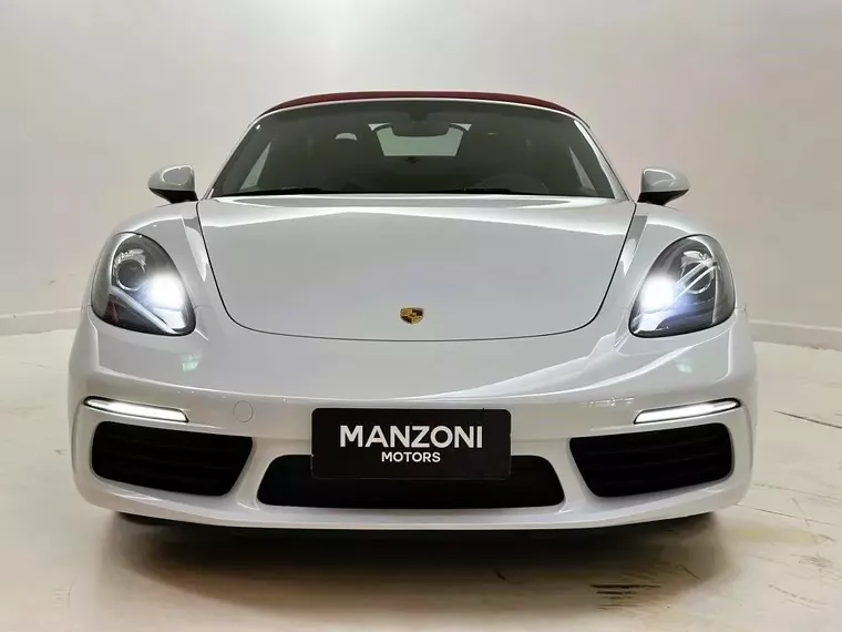 Porsche 718 Branco 13