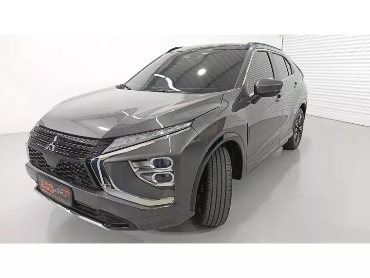 Mitsubishi Eclipse Cross Cinza 4