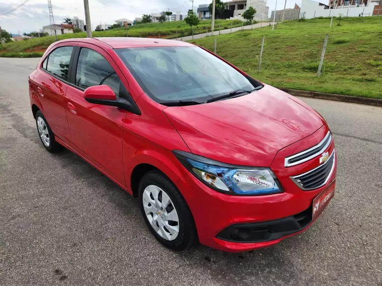 Chevrolet Onix Vermelho 1