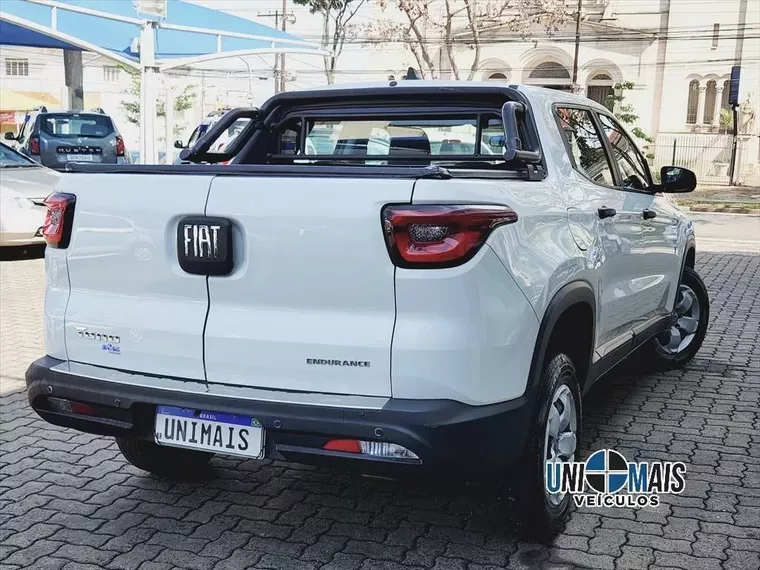 Fiat Toro Branco 11