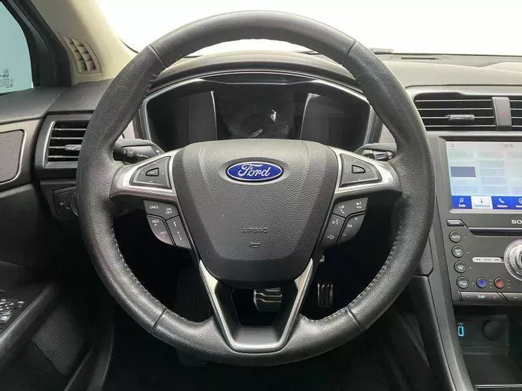 Ford Fusion Preto 12