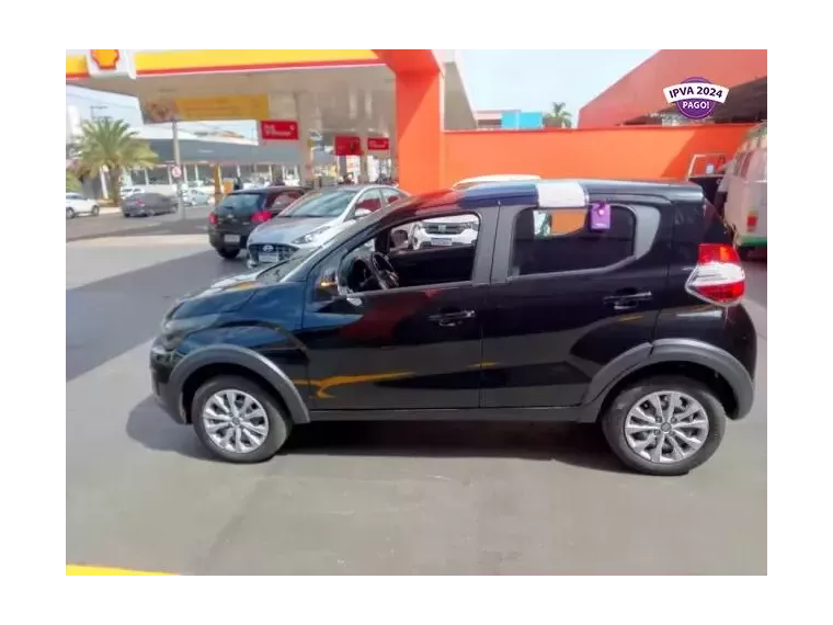 Fiat Mobi Preto 1