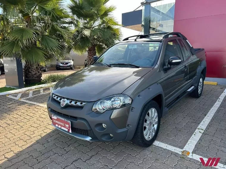 Fiat Strada Cinza 6