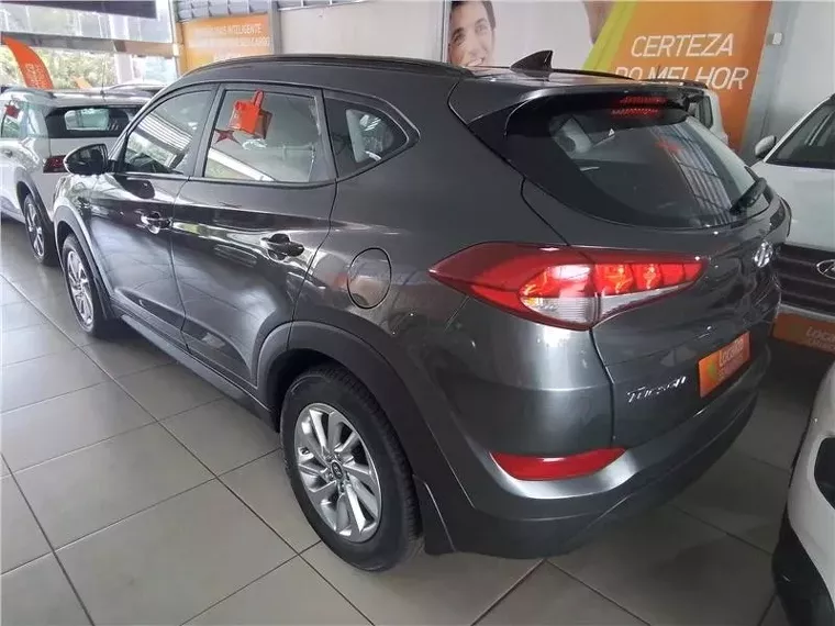 Hyundai Tucson Cinza 12