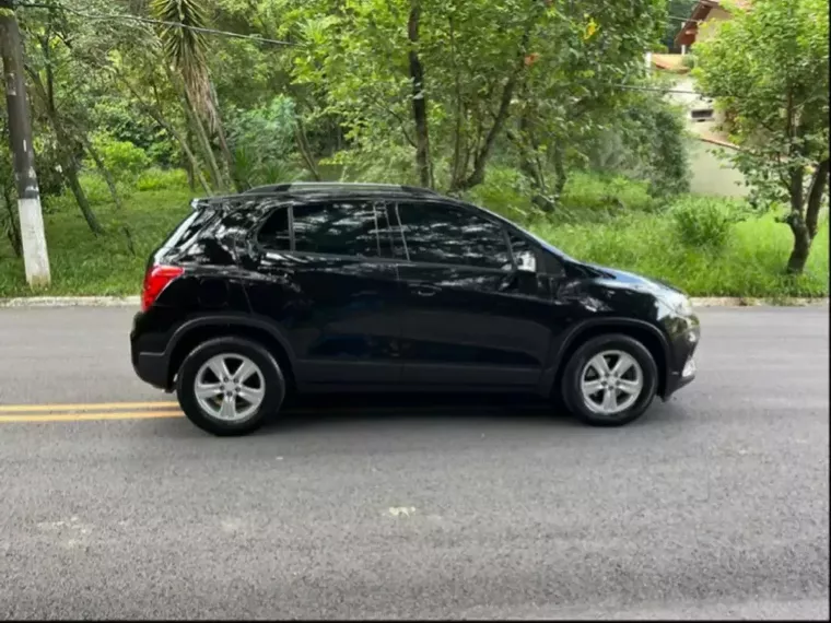 Chevrolet Tracker Preto 6