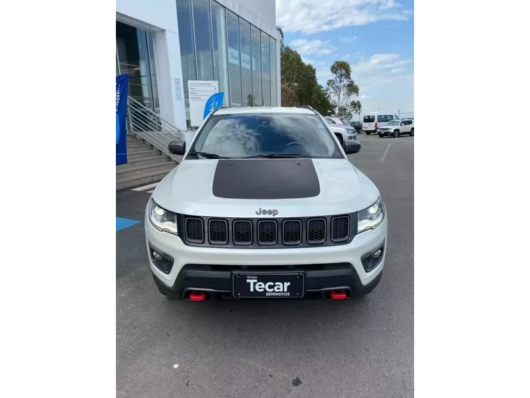 Jeep Compass Branco 9