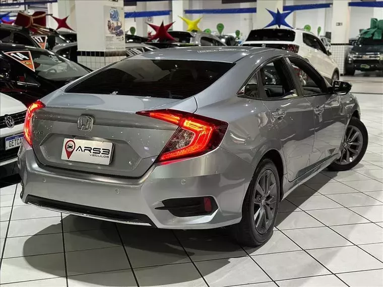 Honda Civic Prata 12