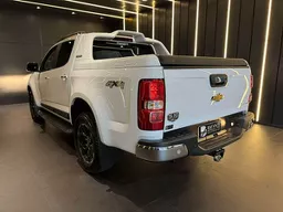Chevrolet S10