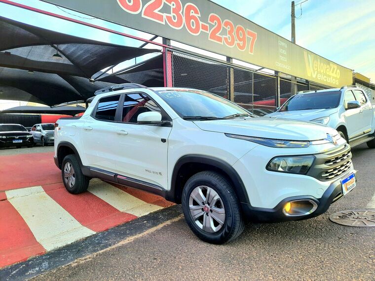 Fiat Toro Branco 3