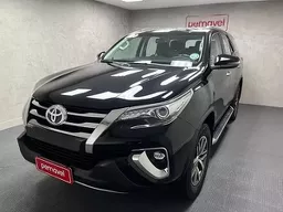 Toyota Hilux SW4