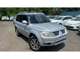 Mitsubishi Pajero TR4