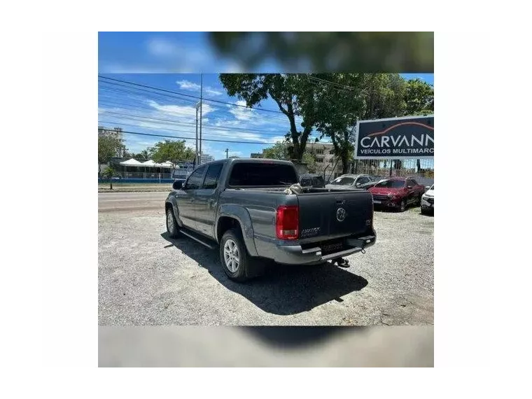 Volkswagen Amarok Preto 8