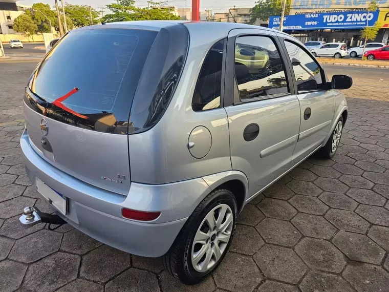 Chevrolet Corsa Prata 10