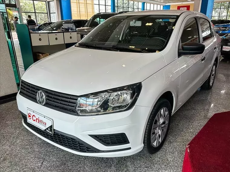 Volkswagen Voyage Branco 11