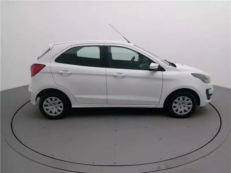 Ford KA Branco 10